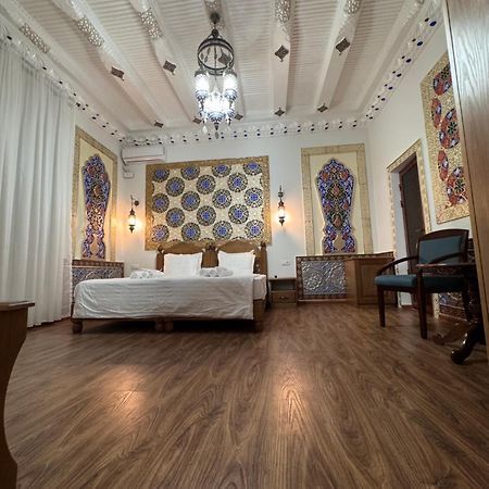 Guesthouse Muqaddam Бухара Екстериор снимка