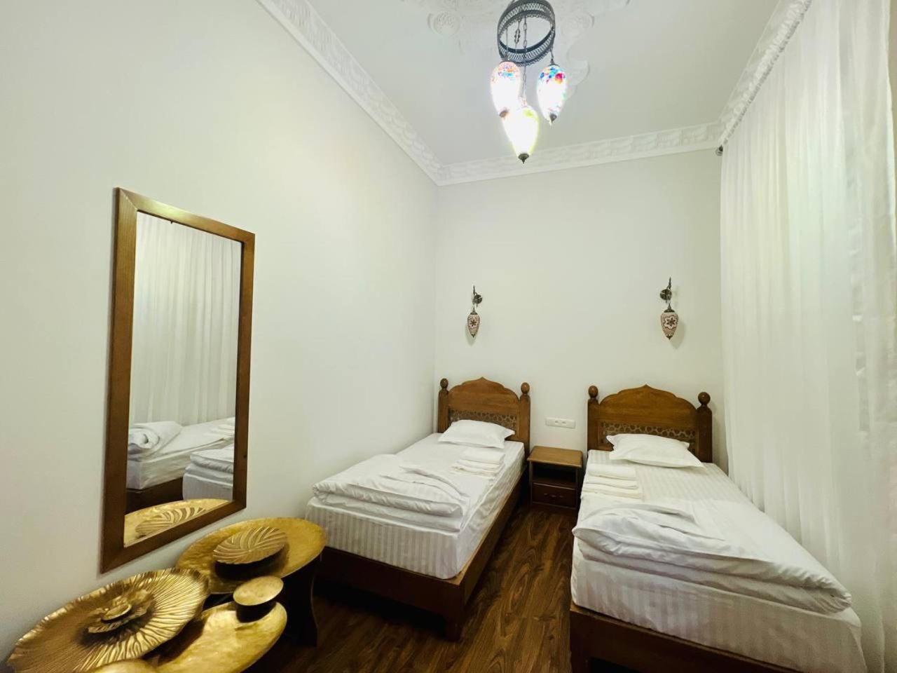 Guesthouse Muqaddam Бухара Екстериор снимка