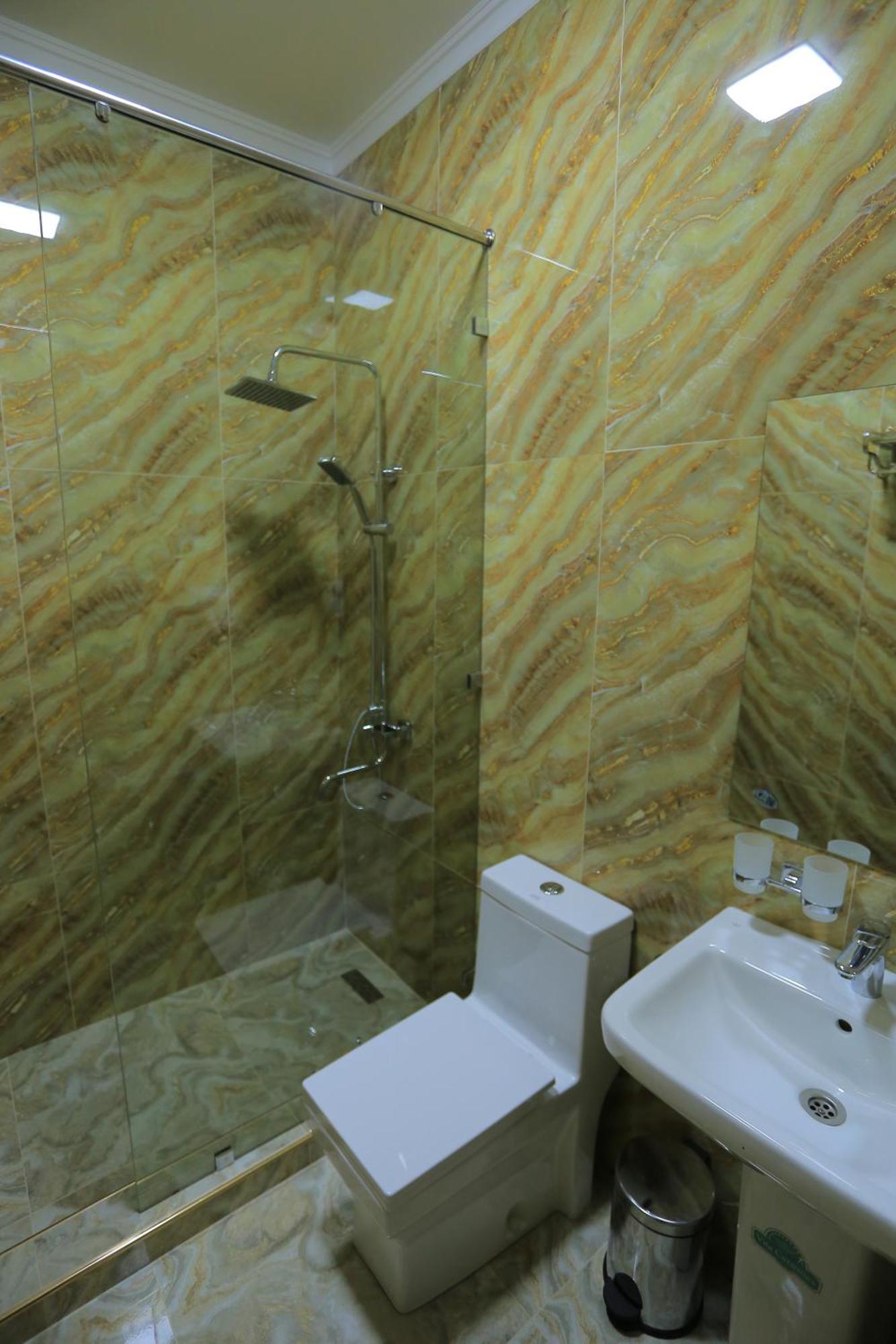 Guesthouse Muqaddam Бухара Екстериор снимка